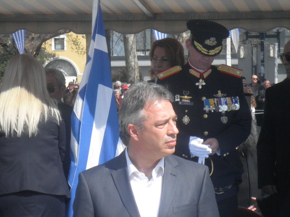 mixalakis_parelasi