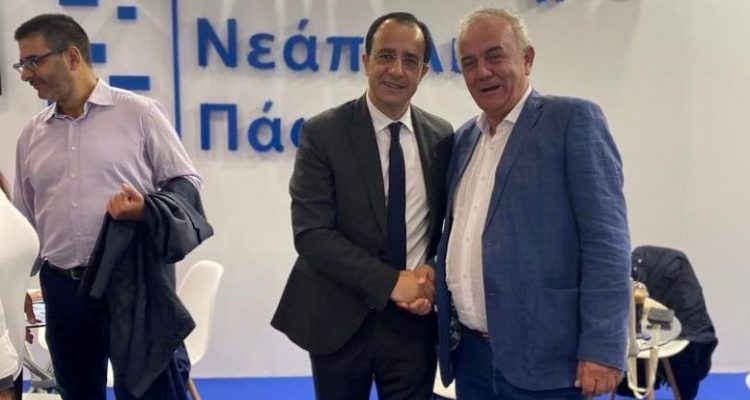 Î Î£ÏÏÎ®ÏÎ·Ï ÎÏÎ»Î­ÏÏÎ±Ï ÏÏÎ³ÏÎ±Î¯ÏÎµÎ¹ ÏÎ¿Î½ ÎÎ¯ÎºÎ¿ Î§ÏÎ¹ÏÏÎ¿Î´Î¿ÏÎ»Î¯Î´Î· Î³Î¹Î± ÏÎ·Î½ ...